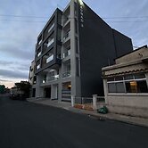 Pauhad 3 - Larnaca Studios & Apts