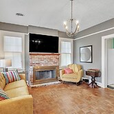 Retro Revival With Modern Luxury 3 Bedroom Home