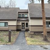 Quicksilver 1609 Premier 2-bedroom, ground floor 2 Condo