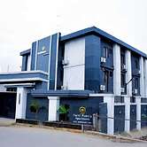 Hotel Padelia and Apartment