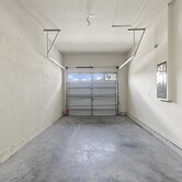 Trafalgar Resort Community Pool and Gym, Private Pool!