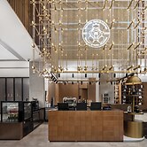 Yuncheng Pinglu Wanda Meihua Hotel