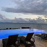 Double Comfort by the Sea III-302