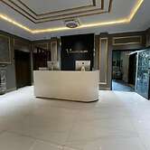 Vintage Luxury Hotel