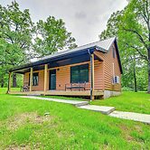 5 Mi to Mammoth Cave: Peaceful Retreat w/ Fire Pit