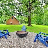 Near Mammoth Cave: Family-friendly Cabin w/ Patio!