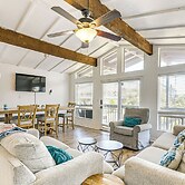 Walk to Beach: Ocean-view Home w/ Deck in Freeport