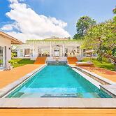 Villa Reina by Soobali