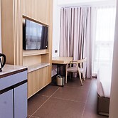 38 on Boulders Hotel