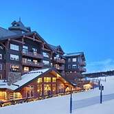 Ski-in/ski-out One Ski Hill Place 1 Bedroom Luxury Condo