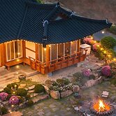Yeosu Elon Pension