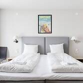 Tott Mountain Retreat – Ski-In, Ski-Out