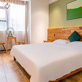 Tianmen Mountain Loft Art Inn