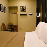 Blackwoody Contemporary Rooms - Toledo