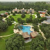 Mamaya Resort & Spa By Four Leaf Hotels