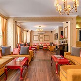 La Maison by Dia Hotels and Homes