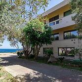 Astra Beach Studio 5