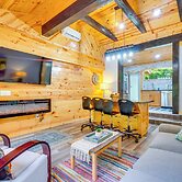 2 Mi to the Island in Pigeon Forge: Serene Escape