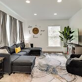 Walk to Downtown & Seneca Lake: Updated Retreat!