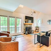 1 Mi to Mohegan Sun: Studio w/ Pool Access