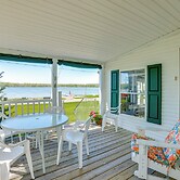 Tallman Lake Access: Family-friendly Home w/ Dock!
