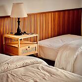 Momento Hotel and Cafe