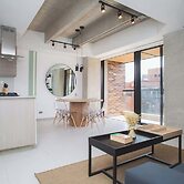 Cool 3 BR W/ Balcony in Laureles Medellín