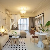 Xi'an Hills & Lostwine Downtown Suite