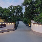 Gir Aatithya Clarks Inn