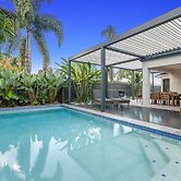 Curlews Nest - Pool BBQ and Beach