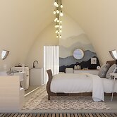 Floating Home in Reef Resort Unit 6