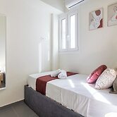 Zephyr 3-Bedroom Apartment in Athens