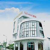 La Garden Hotel Van Don by Bayluxury