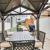 7 Mi to Dtwn San Diego: Home w/ Furnished Patio!