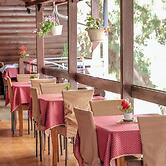 Dolanit Hotels Vila e Drurit