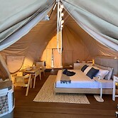 Floating Home in Reef Resort Unit 9