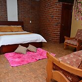 Romina House Baños