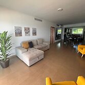 Apartment in the Causeway Amador