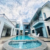 Level FIVE pool villa Pattaya