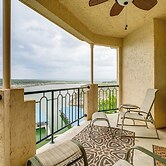 Community Perks: Scenic Lake Travis Getaway!