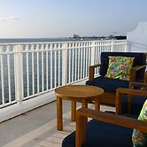 NEW Oceanfront Condo in George Town