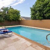 Private Pool Draxhall Gated Gym Tennis Full AC