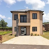 Private Cottage in Drax Hall Manor Pool Gym 24hr Secure