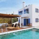 Villa Omega Coastal Calm at Moonlight Villas