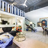 7 Mi to Dtwn: Charming Couple's Cove in Cincinnati