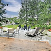 11 Mi to Bear World: Riverfront Getaway in Rigby