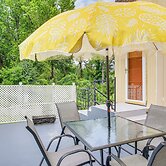 2 Mi to SC State & Claflin: Townhome w/ Patio!