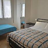 Casa luminosa con parcheggio sotto casa