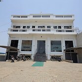 Sapphire Hotel & Banquet