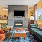 Meadowlark Suite - 201 2b1b